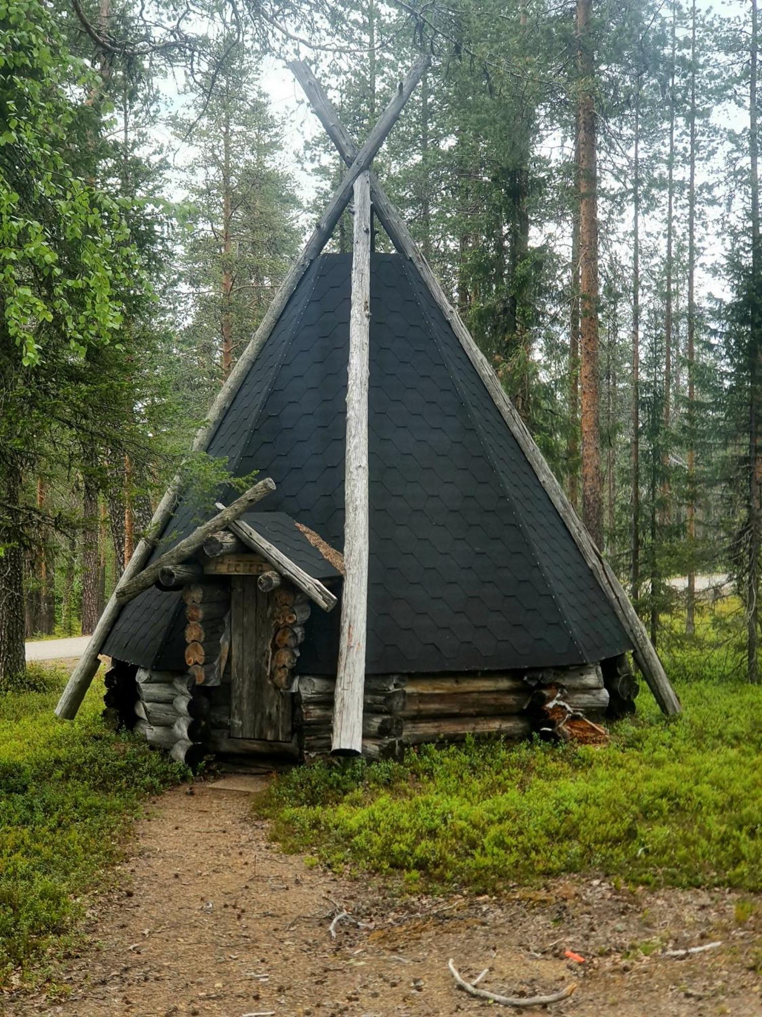 Kelovalkea Aekaeslompolo Akaslompolo Exterior foto
